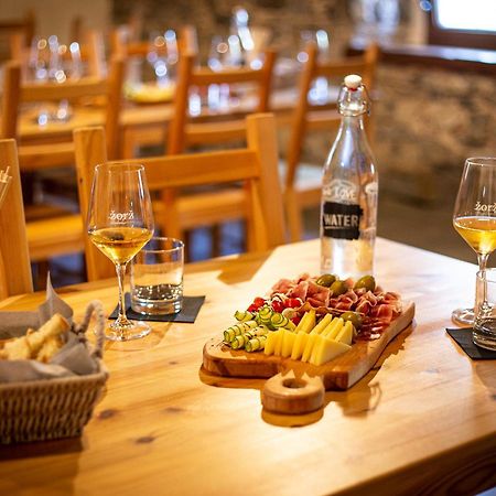 Boutique Rooms & Winery Zorz Vipava Esterno foto