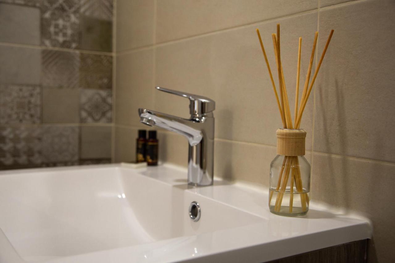 Boutique Rooms & Winery Zorz Vipava Esterno foto