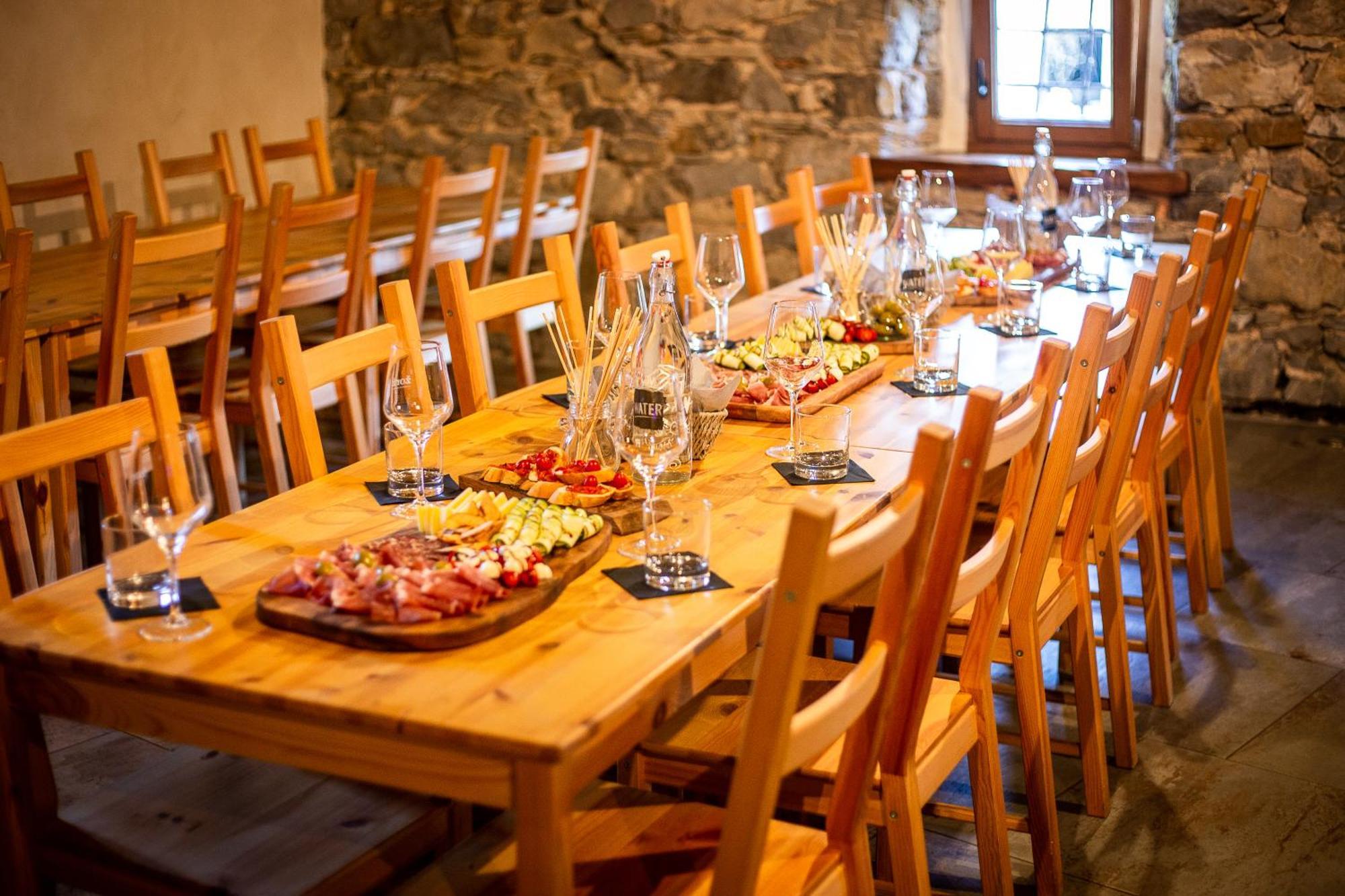 Boutique Rooms & Winery Zorz Vipava Esterno foto